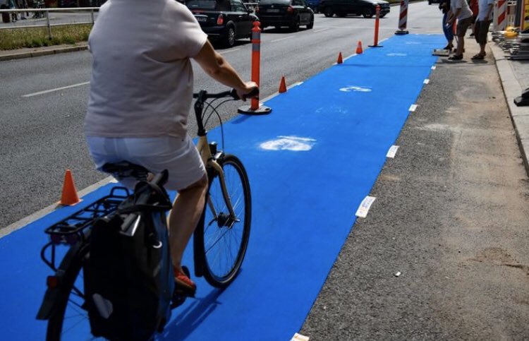 Neuseeland 🇳🇿 startet ein Bundesprogramm für #PopupBikelanes und breitere Fußwege während des #Corona-Lockdowns. 😍👏 Vorbild! #MehrPlatzFürMenschen forbes.com/sites/carltonr…