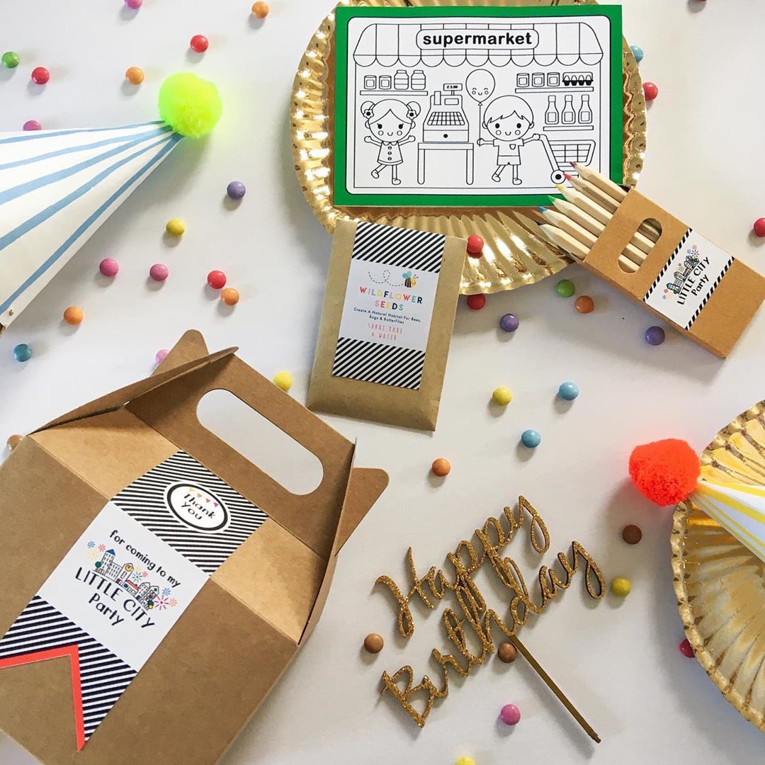 LHuartson's tweet photo. Gorgeous new party bags on offer for all our parties. Made by The Panda Party company! #kidsparty #partybags #weekend #partytime https://t.co/HnYGBcGxND