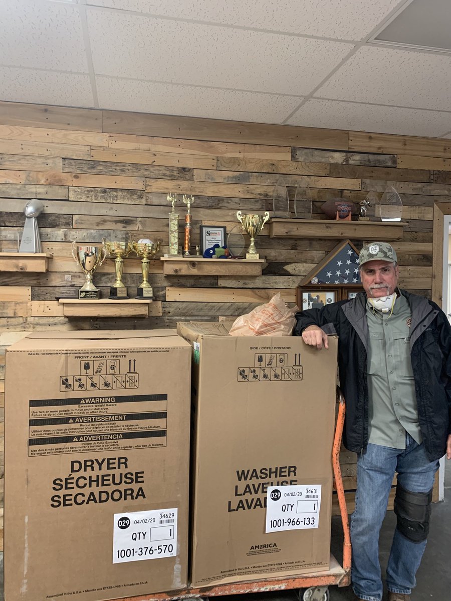 Greg mills tweet media