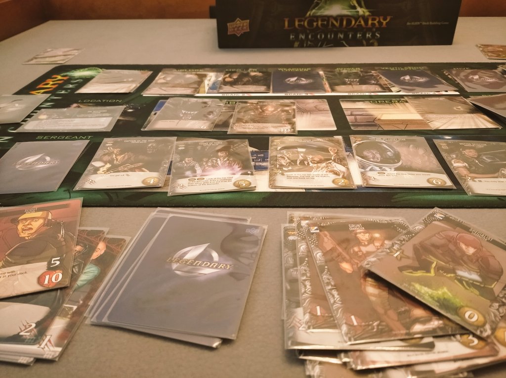 bea_garciam's tweet photo. Malditos #Aliens 😒 #legendaryencountersalien #bgg #bggplay #boardgame https://t.co/alg2VCPmK0