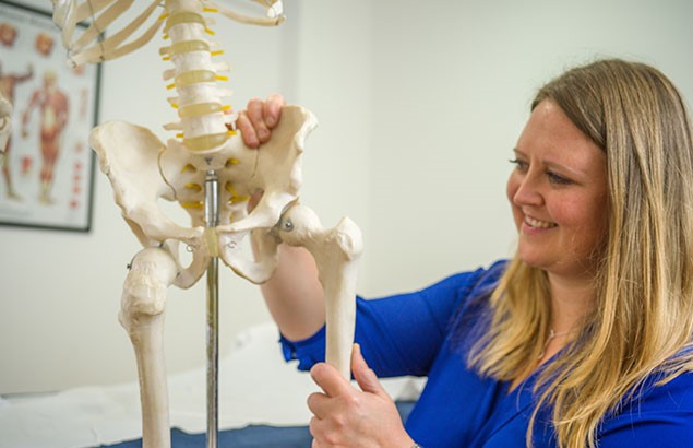 It's vital: Move move move!
Have a read of our latest blog post and the science behind movement - and why we bang on about it sooooo much.
Written by guest writer <a href="/NellMeadPhysio/">Nell Mead</a>  tinyurl.com/ydfczozp