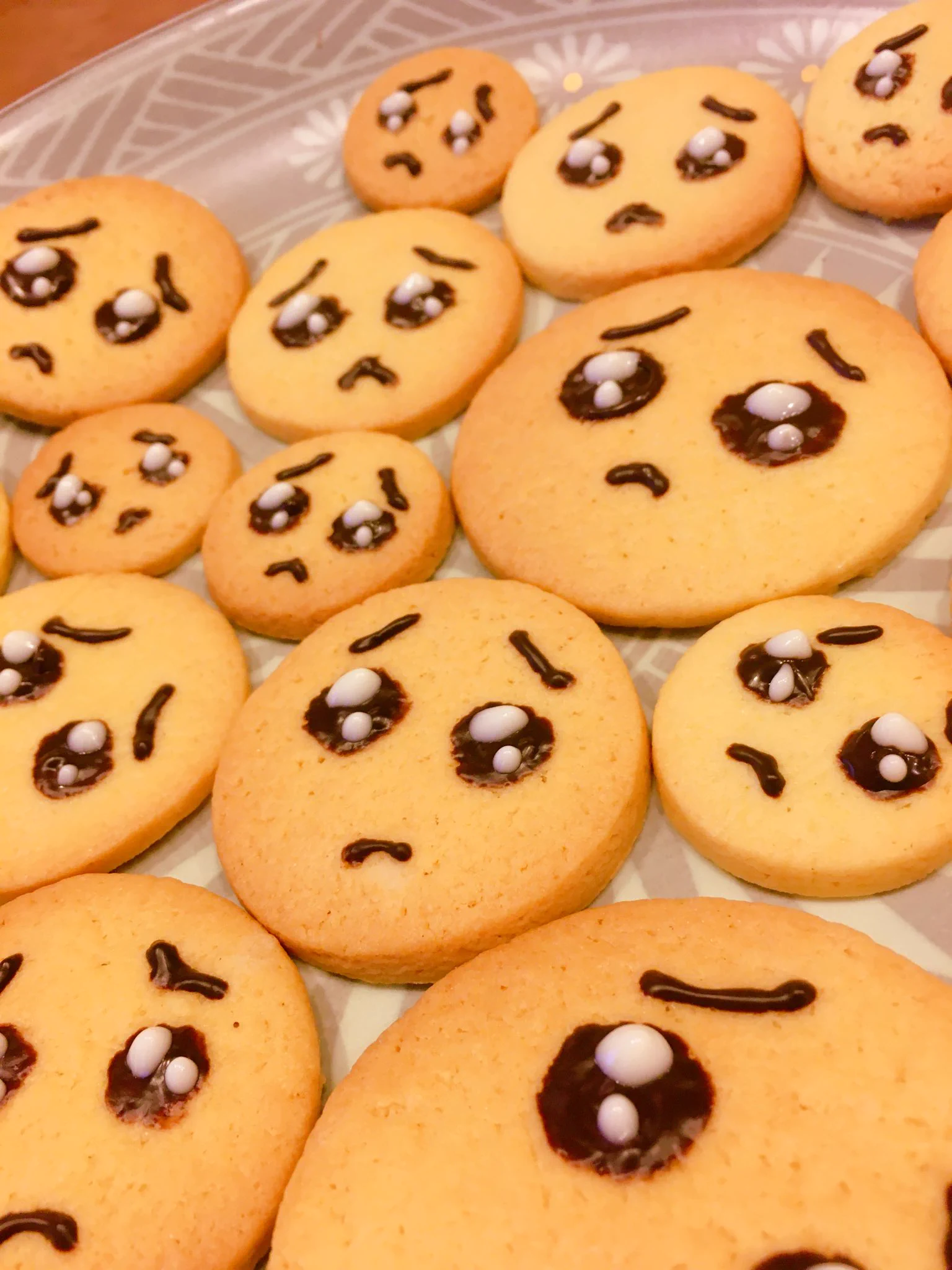 「ぴえん」という声が聞こえてきそうなクッキーが真似したくなる