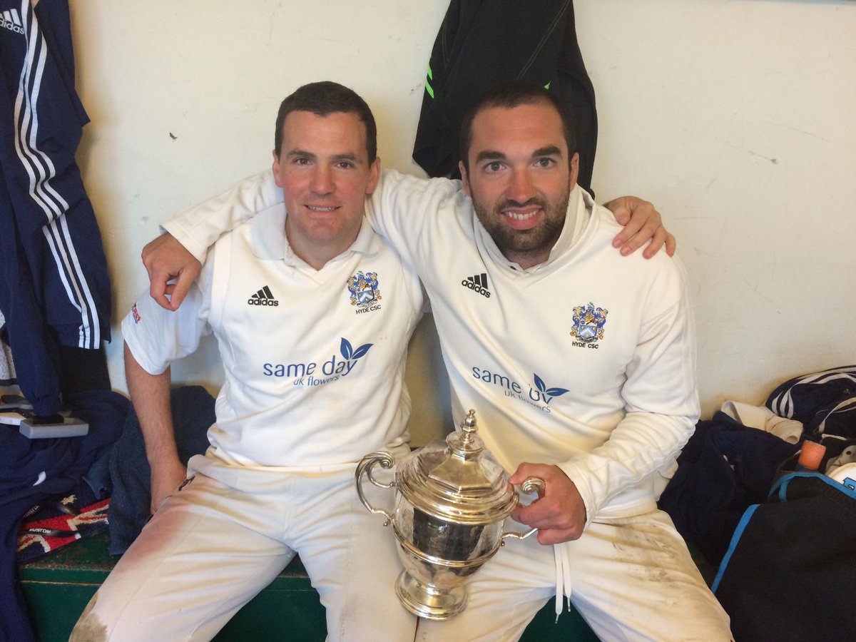 DFitzy19801's tweet image. Running this morning thinking about the great times shared with @DanielWoods7 over the years. Route took me past his first club @CheadleHulmeCC where he made his 1st XI debut 20 yrs ago this summer! @HydeCC_SC @York_C_C #RunForDan #VirtualFunRun #Backyard5k #BeAmazing