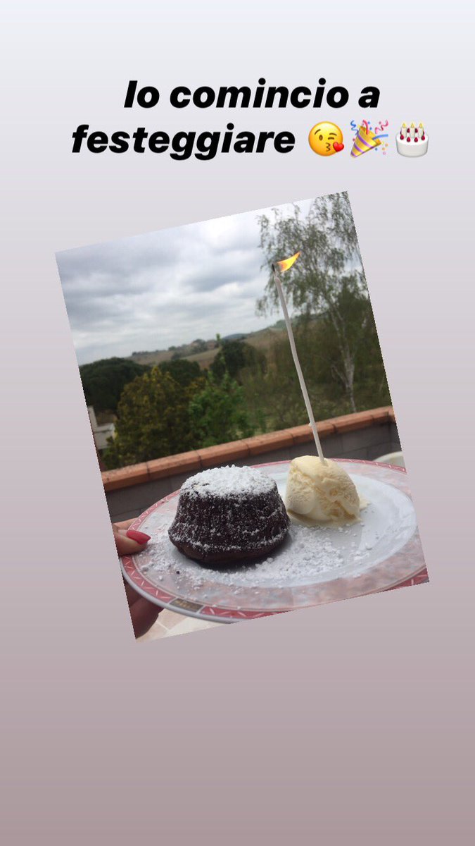 BSalcuni's tweet photo. Auguri a me!!! https://t.co/diensqhbAa