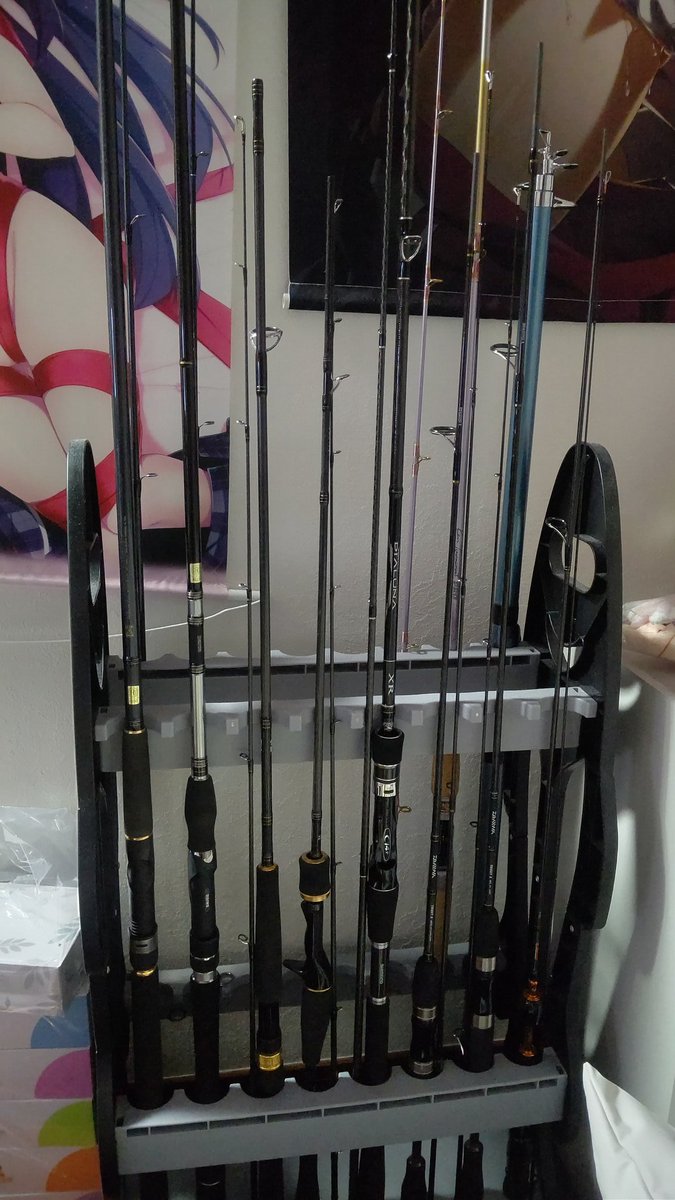 Hina ちんちんうさぎ 続いてリール 左上から ダイワ プレッソ 25c ダイワ レガリスlt 00s Xh ダイワ レガリスlt 00s ダイワ フリームスlt 3000s Cxh ダイワ レガリス 3000 旧版 シマノ バスワンxt 151 シマノ 17スコーピオン