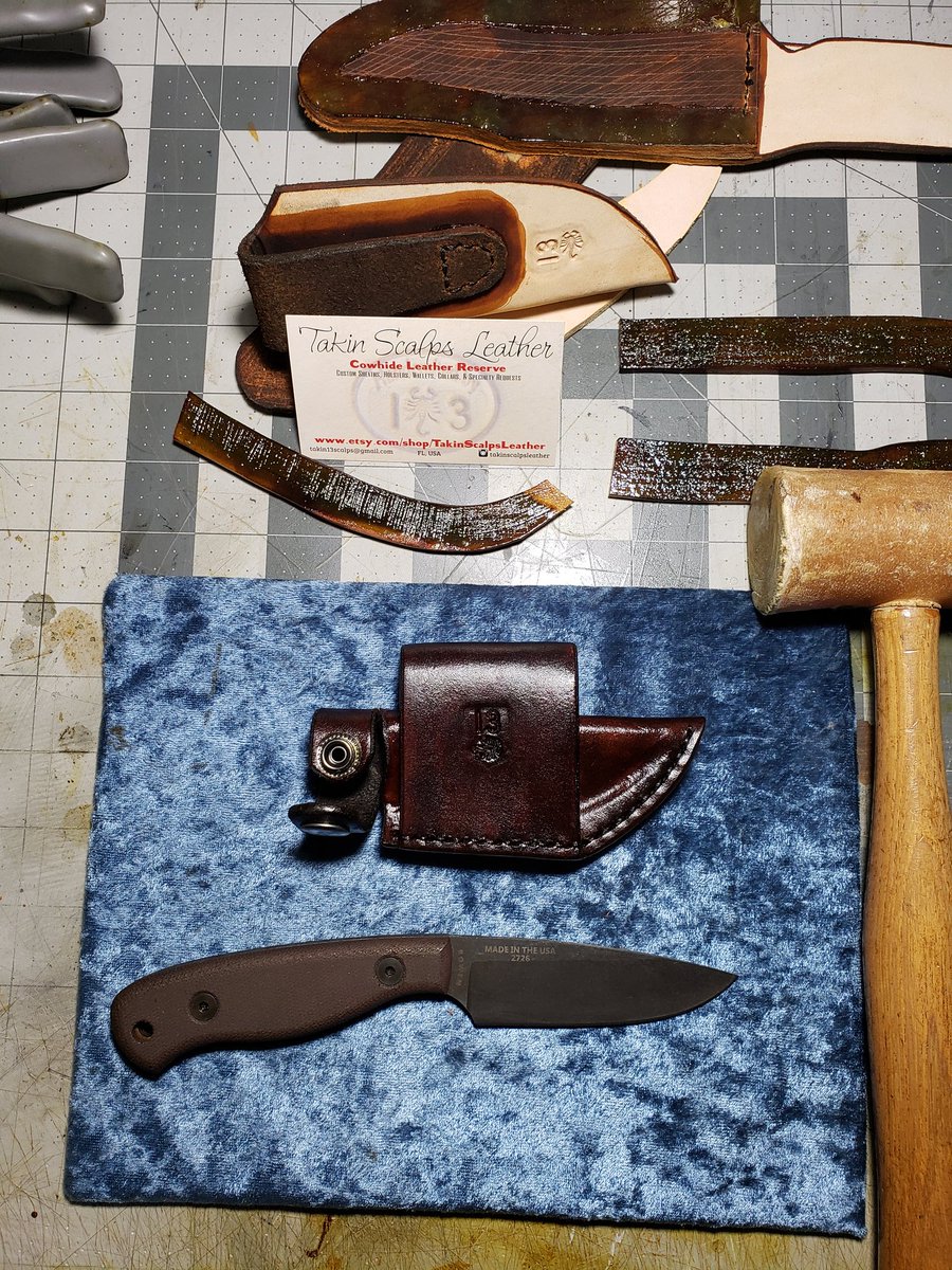 TAKIN_13_SCALPS's tweet photo. Esee camp lore JG3 sheath
#bushcraft #bushcraftknife #everydaycarry #eseeknives #eseeknivesusa #izula2 #izula #eseeizula2  #eseejg3 #jg3 #camping #outdoors #fishing #esee #camping  #leatherwork #leathercraft #leathersheath #survival #survivalist #edc #edcgear  #edccommunity https://t.co/E7C38X0mkQ