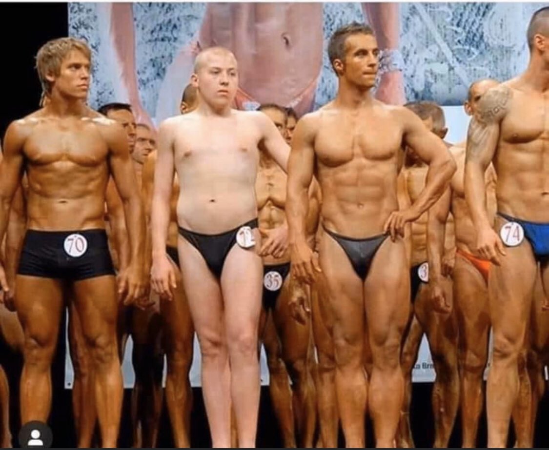 EV4uATUX0AECmqh?format=jpg&name=medium