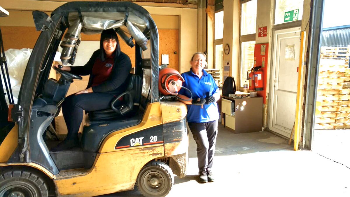 GIRL POWER in the warehouse this week - teamwork at it’s strongest in these difficult times &amp; always with a smile. Packing 32 bays of 5-tier chrome wire racking for holding PPE during sterilisation prior to use on the frontline, in the battle against Covid-19 with @Inivos2 #NHS