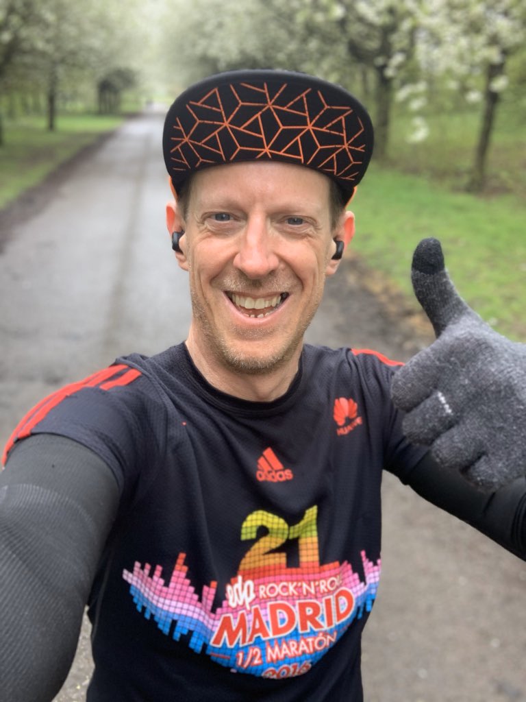 Cardiff_Dave's tweet photo. I am Madrid! ❤️

#raceshirtsolidarity #lacticacidjunkies #cdfrunners #motialbany https://t.co/7yKwpJXVre