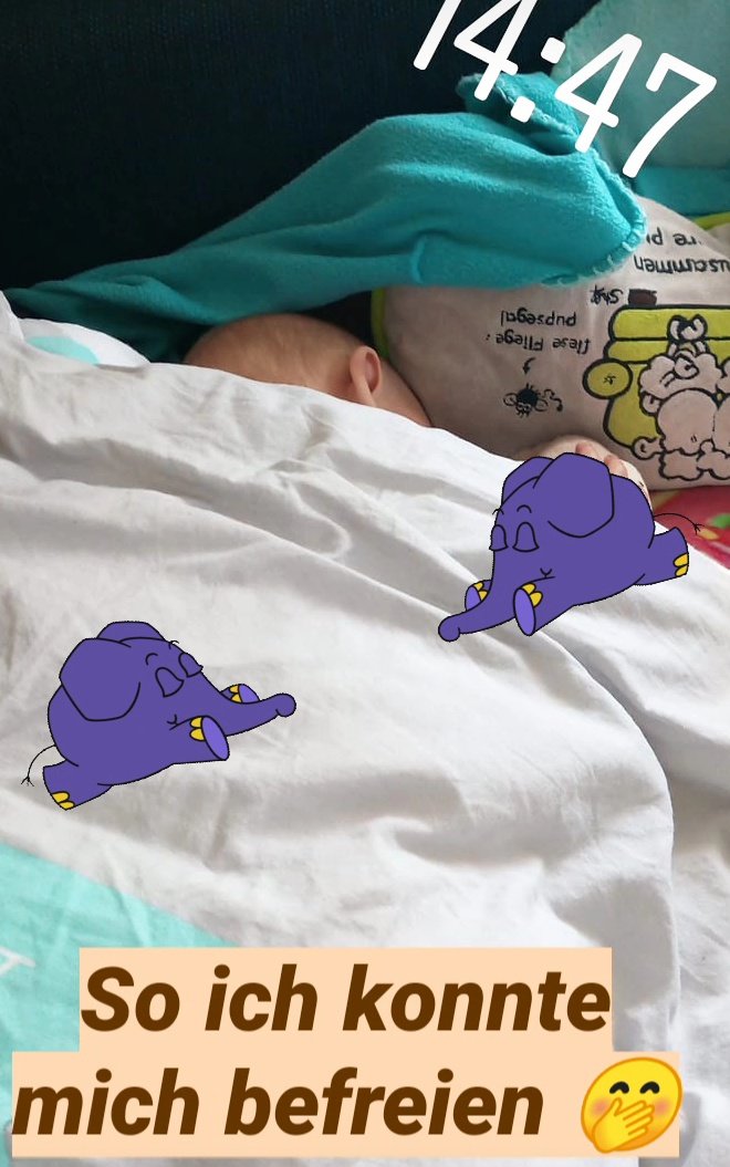 Fynniboy macht Mittagsschlaf ist auf meinem Arm eingeschlafen und ich hoffe er schläft sich gut aus 🥰