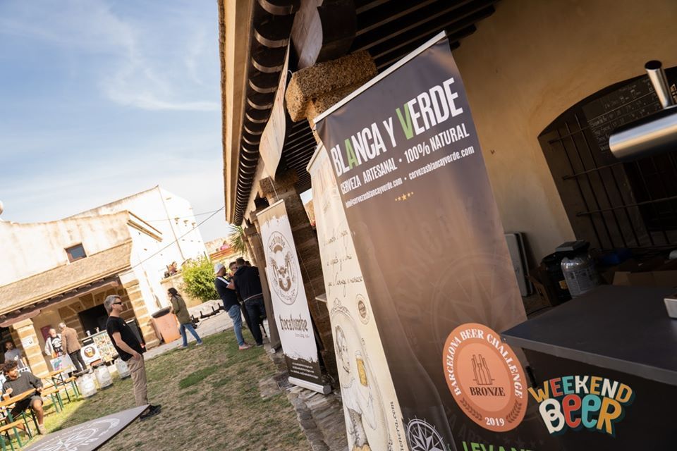 Cadiznoticias's tweet photo. La tercera edición del Weekend Beer se aplaza para el próximo año 2021 https://t.co/lmNKzZTgvW https://t.co/8xOyP5bnrj
