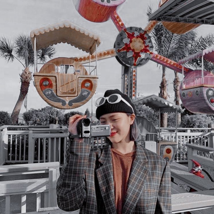 opheliaryu_'s tweet photo. ⠀⠀
⠀⠀ ✿*゚
🎡 𝐝𝐚𝐢𝐥𝐲𝐡𝐚𝐧𝐚 ༾ #festtime
℘valeiose: 𝟏𝟖𝟎𝟒𝟐𝟎’
kaotik dörtlü tekrar bir arada.🗽eğlencenin kokusunu alabiliyor musunuz?👀 üzgünüm, ben sadece patates kızartmalarının kokusunu alıyorum.🍟 hızlan, şoför seongs!! https://t.co/Ij6oAC4oWD