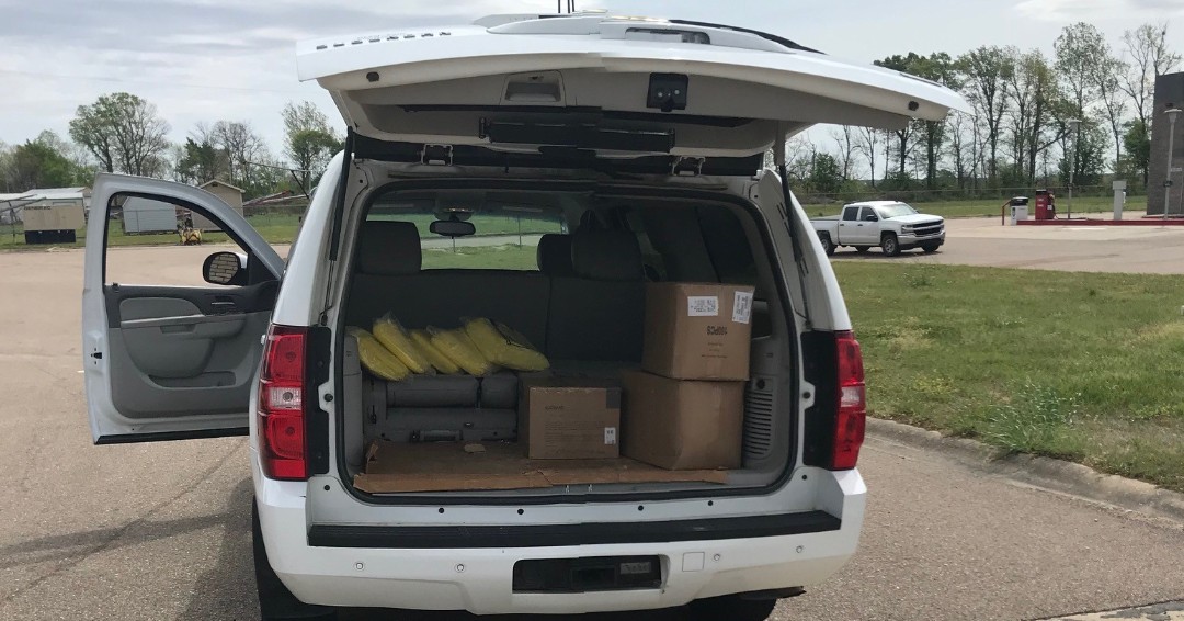 AR_Emergencies's tweet photo. Scenes from PPE distribution at @myARDOT District 1 headquarters in Wynne! This PPE came in Easter Sunday and is being distributed to Northeast Arkansas! #COVID19Ark #InThisTogether #weARstrong #PreparednessPartners https://t.co/qKecxRQU9m