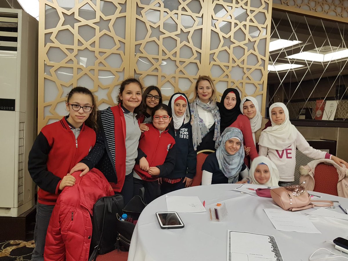 Dünyanın bütün çiçeklerini yeniden derlemek için #okulumuözledim <a href="/burcued_abdigm/">burcueyisoydalkıran</a> <a href="/mebabdigm/">T.C. MEB AB ve Dış İlişkiler Genel Müdürlüğü</a>