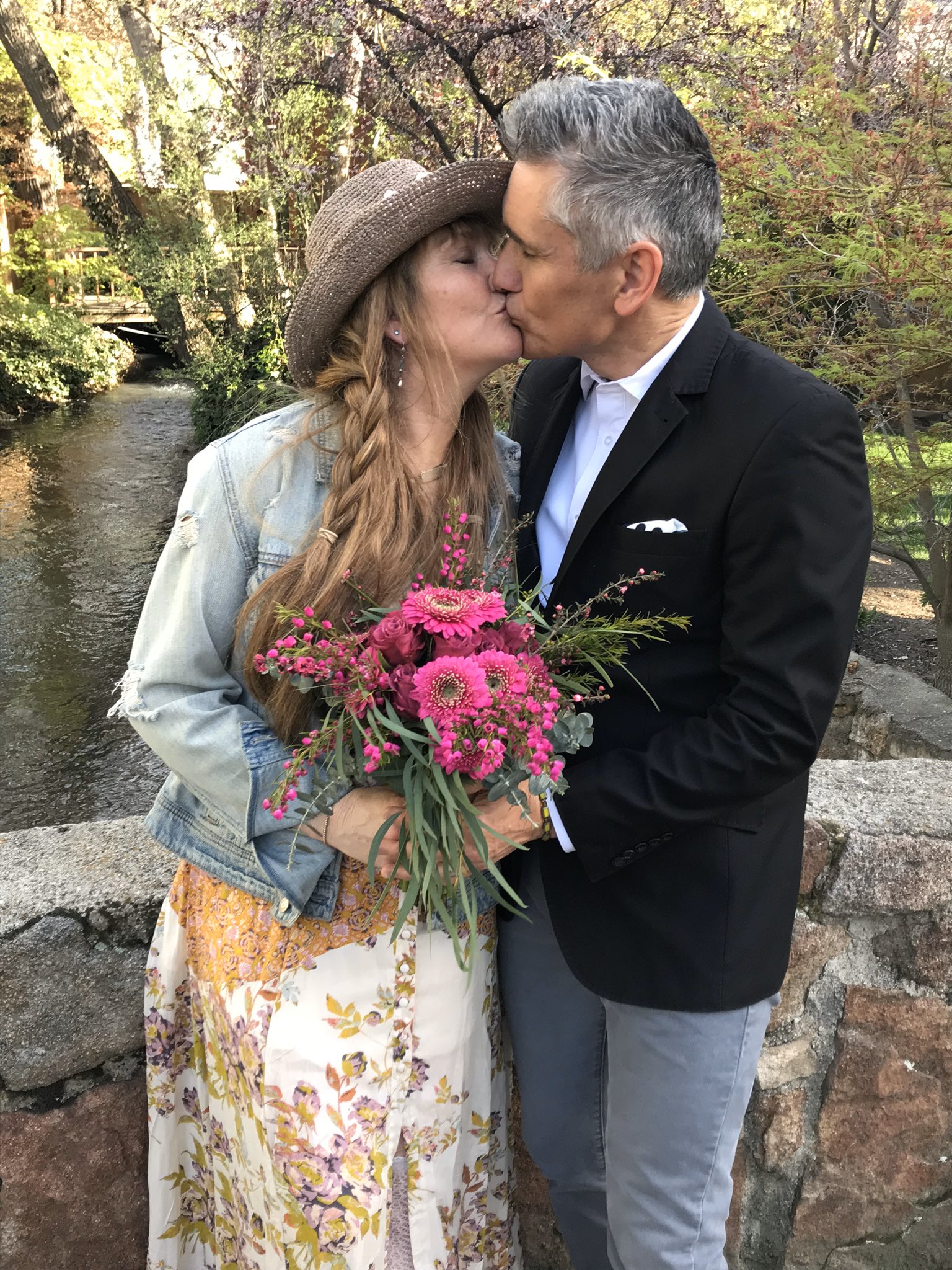 Curtis Stigers On Twitter 366 Days Ago I Married My Best Friend I Am So Damn Happy I Did I Love You Jp