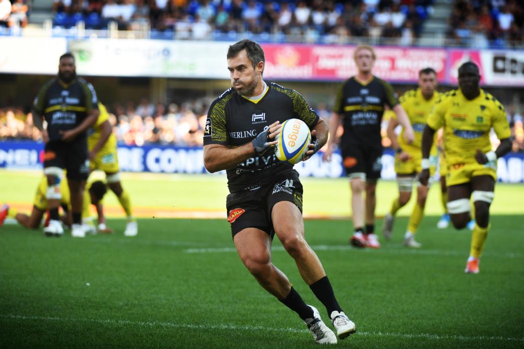 LaMontagne_TDS's tweet photo. Rugby : l'ancien ouvreur emblématique de l'ASM Brock James va quitter la France à la fin de l'été
https://t.co/cYmMExE2YD https://t.co/Ma6gmMJnOP