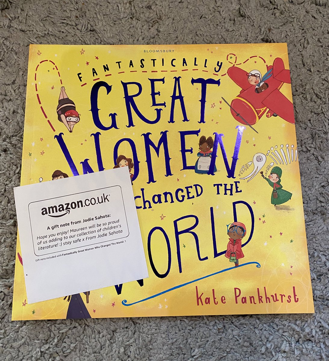 missfothering's tweet photo. Look what arrived @miss_sah0ta !! Thank you so much for sending me this book. This might be my new favourite - I am absolutely in love & can’t wait to use this in the classroom 🥰📚❤️ #spreadkindness #payitforward #QuaranTeamUofG #MEduc3 #childrensliterature @UofGEducation https://t.co/byUnGccy4M