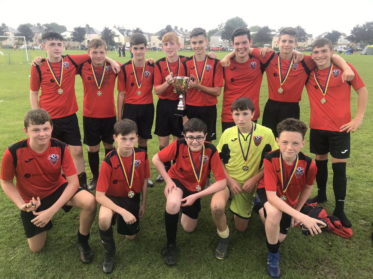 Thanks to 
@Elderpark3 
 for the nomination.

We nominate 
@Drumsagard0 
@Knightswood05s 
<a href="/GrahamstonFC05/">Syngenta FC 2005</a> 

24 hours to post a team pic or donate £30 to charity.