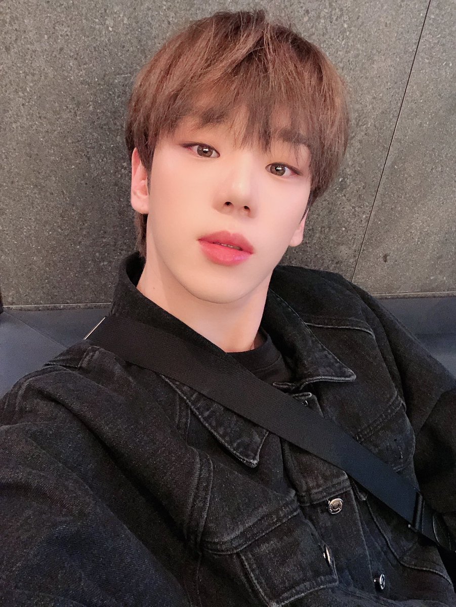 official_ACE7's tweet photo. [#에이스_김병관]
Goodnight💕
#에이스 #초이스 #나이스 https://t.co/yno7jLj1pb