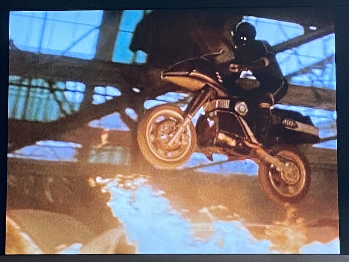 PKirk_designer's tweet image. The man, the Machine... Street Hawk! Reliving some fab retro 80s Saturday night TV this afternoon #StreetHawk #RexSmith #retrotv #80s