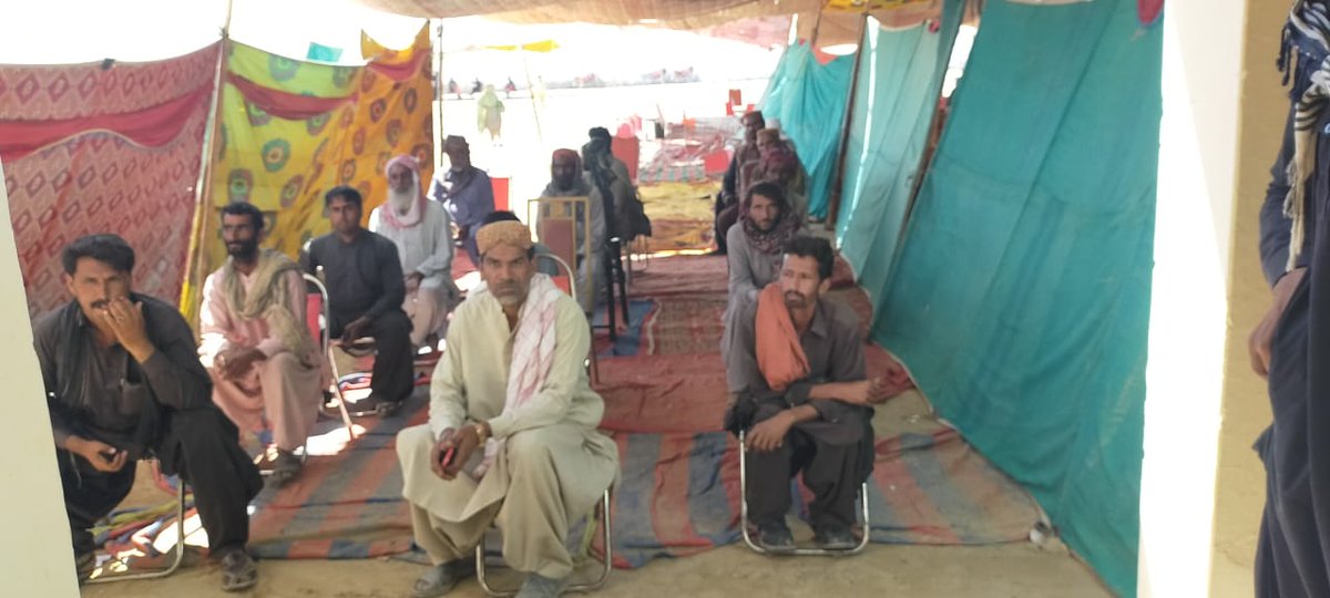 SaniaNishtar's tweet image. In Category-2 (explained here: youtube.com/watch?v=cMAI26…), daily wage workers unable to earn a living these days due to #COVID19 crisis are being given Rs.12,000 so that they can buy rations for next few months while they stay home to be safe. Pictures shown are from #Balochistan.