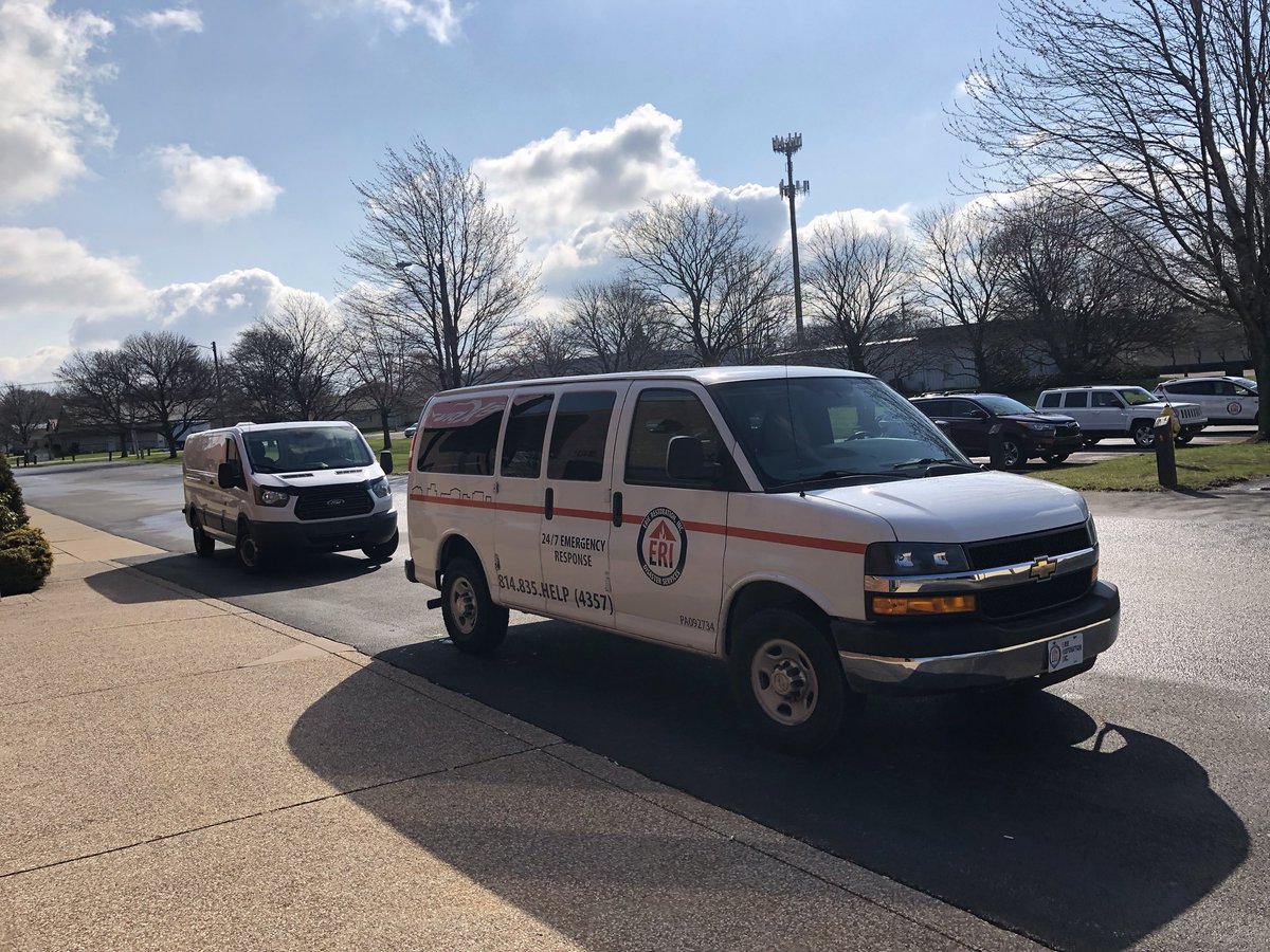 tlaird_expivia's tweet photo. For the safety of all our employees. Erie Restoration came to Expivia for a deep Covid-19 clean today. 
#callcenter #expivia #deepclean https://t.co/ybVsvDezbi