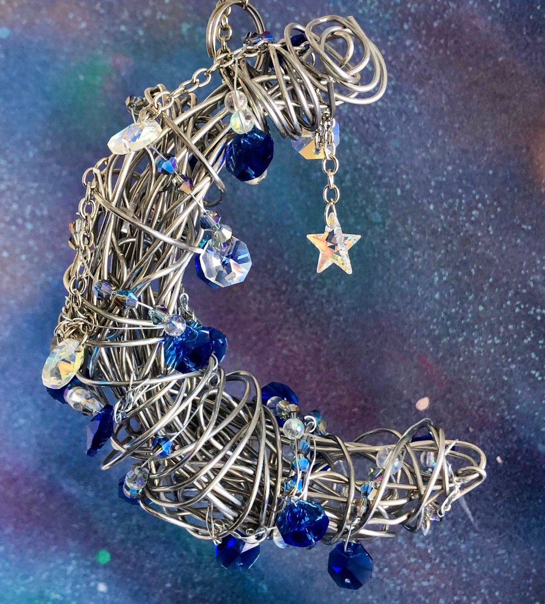DesignsTiffany's tweet photo. Excited to share this item from my #etsy shop: Crescent Moon Suncatcher Celestial Bohemian Nursery Decor Lunar https://t.co/kuaJKcjwRX
#moon #nursery #celestial #newmoon #accents #boho #bohodesigns #lunar #moonlovers #shopsmall #bohemian #gypsy #altar #suncatcher #moonobsession https://t.co/lt6s8Lz0mq