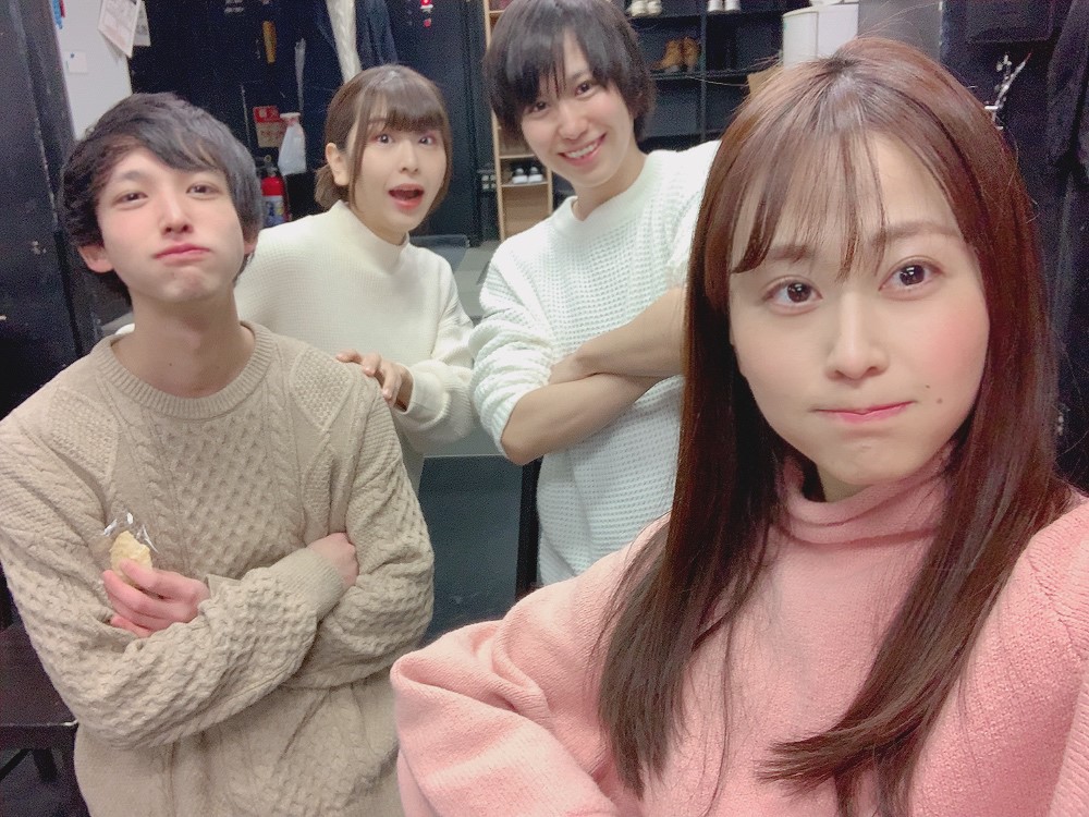 rinasa__n's tweet image. みんな今日はご視聴ありがとう！
明日もお昼から新番組だから、早起きスタンバイよろしくお願いします😊

4/19㈰13:00〜
#OracleSession
#平成３年生
YouTubeにて放送開始！
一緒にリアルタイム視聴でチャットに参加してください☺️

実はこの写真撮ったときに密かに構想を始めたのでした🙃
