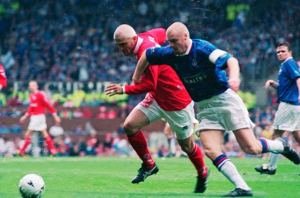 Guymowbray's tweet image. Thanks for watching #FACupRewind. Got another two epic semi finals on tomorrow, BBC1 at 1.50pm. Two red v blue battles 20 years apart