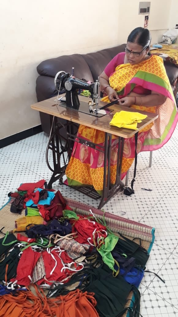 As the AIMC Gen Sec Incharge Puducherry Mahila team the is daily making Many face masks at home & distributing it to all the needy as there’s shortage of Masks in the Market #Masks4All #coronaupdatesindia . #BreakingTheChain #pandemic @RahulGandhi @priyankagandhi @sushmitadevinc