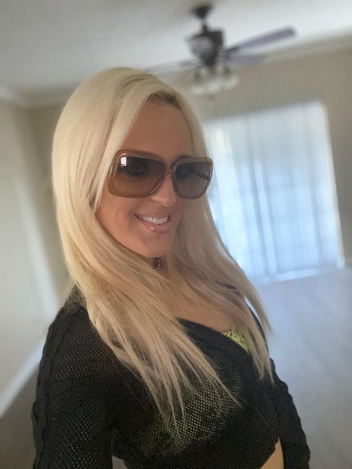 @realp411 Hey guys just hanging out this Saturday who wants to hang out https://t.co/WTqWYV7ft7<a class="tags" target="_blank" title="On Twitter" href="/?out=eyJ0eXAiOiJKV1QiLCJhbGciOiJIUzUxMiJ9.eyJpYXQiOjE3MjIxMTczMDAsImlzcyI6InR3cG9ybnN0YXJzLmNvbSIsIm5iZiI6MTcyMjExNzMwMCwiZXhwIjoxNzUzNjUzMzAwLCJyZWRpcmVjdF91cmwiOiJodHRwczovL3R3aXR0ZXIuY29tL3JlYWxwNDExIn0.lCseifVRbpRIp3bsEhlA-rZrTu-zhc7EShYBZMg6f1tPw6qWGHq-27ETFc3OnVtYbDQEWeqwTBmPxRokw-h1Cw">@realp411</a><a href="/tag/luxury"class="tags"><span>#luxury</span></a><a href="/tag/tryst"class="tags"><span>#tryst</span></a><a href="/tag/eros"class="tags"><span>#eros</span></a><a href="/tag/p411"class="tags"><span>#p411</span></a><a href="/tag/slixa"class="tags"><span>#slixa</span></a><a href="/tag/luxurycompanion"class="tags"><span>#luxurycompanion</span></a>