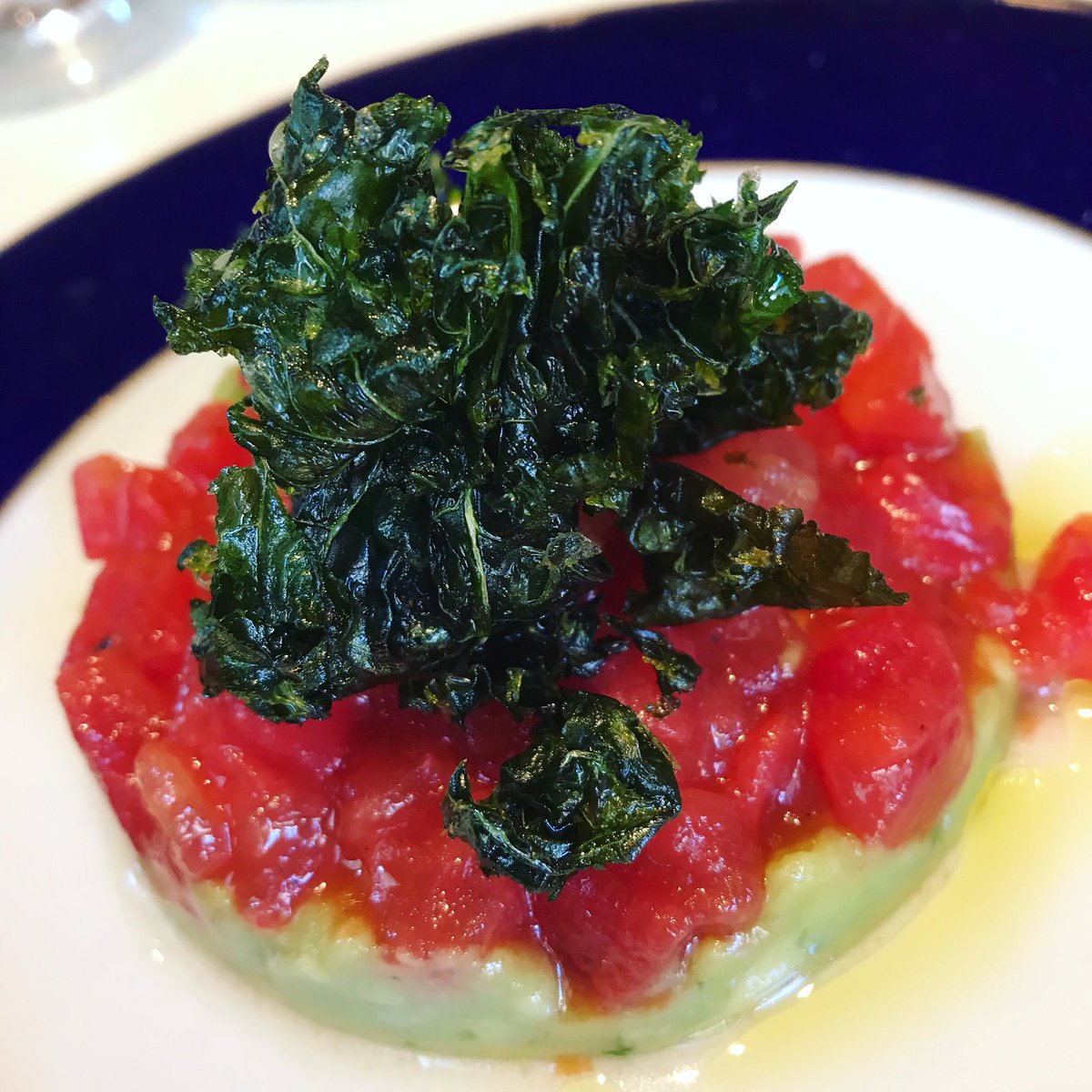 Throwback to dining out. This Tuna Tartare is IT. Until we meet again, Isabel. #mayfair #mayfairtine #mayfaircurated #mayfairrestaurant #tunatartare #albemarlestreet #isabel #isbaelmayfair #finedining #alfrescodining