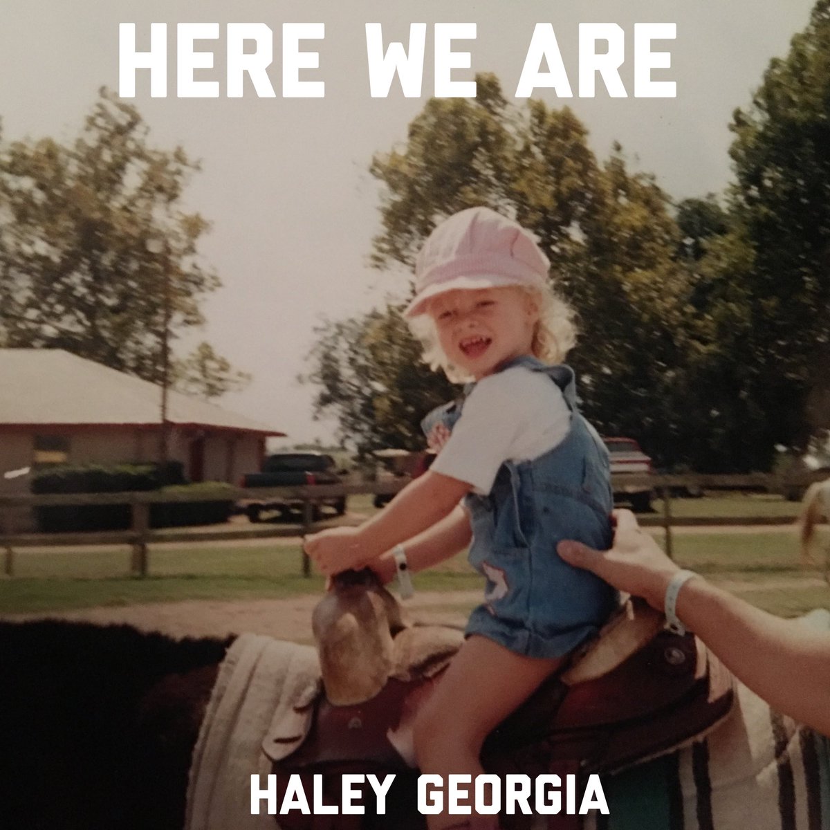 haleygeorgia's tweet photo. My new song Here We Are is now on @tiktok_us as an original sound❤️you can sing and dance to it here: https://t.co/W2dSBMDRkR ❤️ #artist #singersongwriter #independentartist #country #girl #haleygeorgia #haleygeorgiacrew https://t.co/6TOrJYCNCh