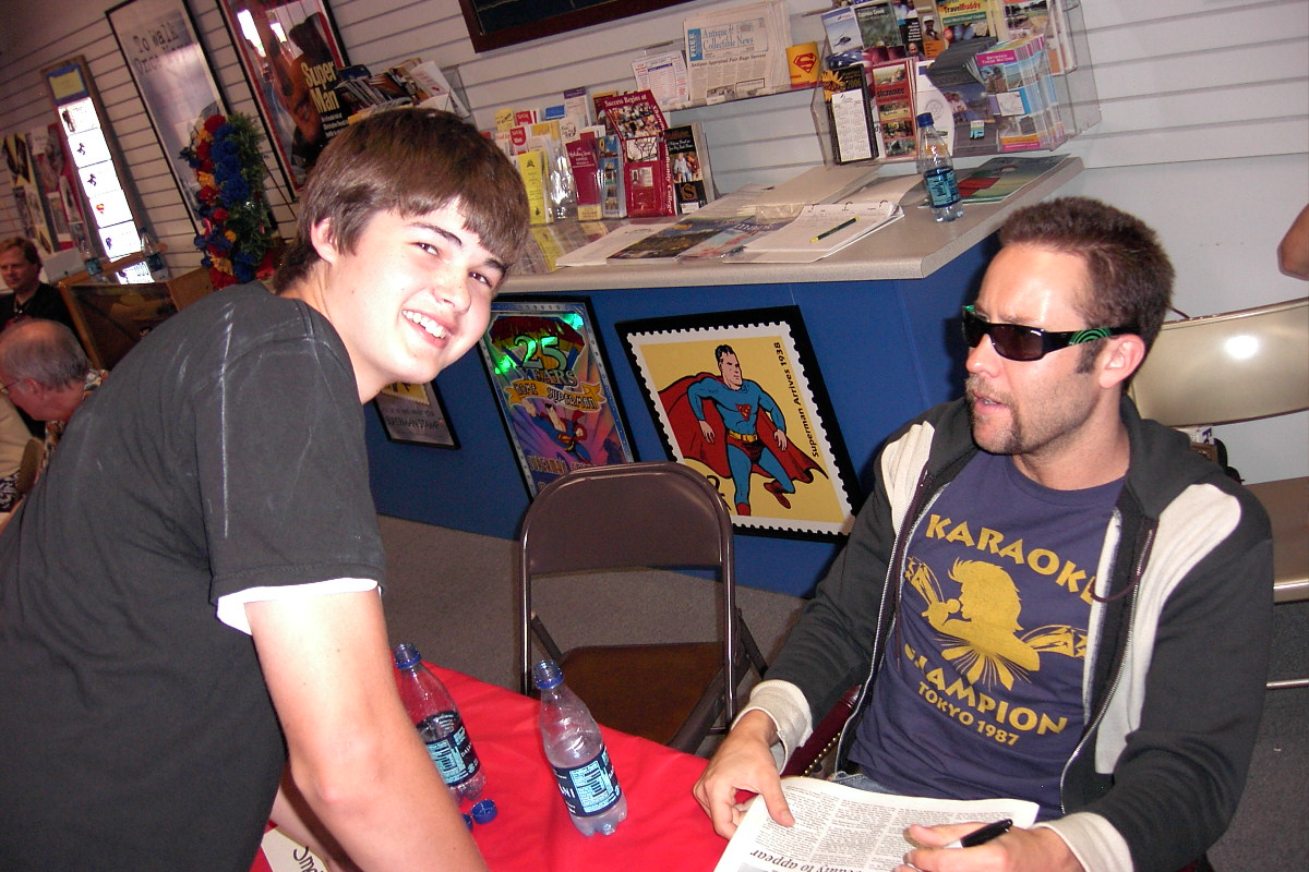 mctrey's tweet photo. hey, @michaelrosenbum, signed up for a cameo message for my brother last night (he's got a new baby girl!), just wanted to share a pic of the two of you in 2006 at the superman celebration in metropolis, il. thank you! https://t.co/96pVUDQITV