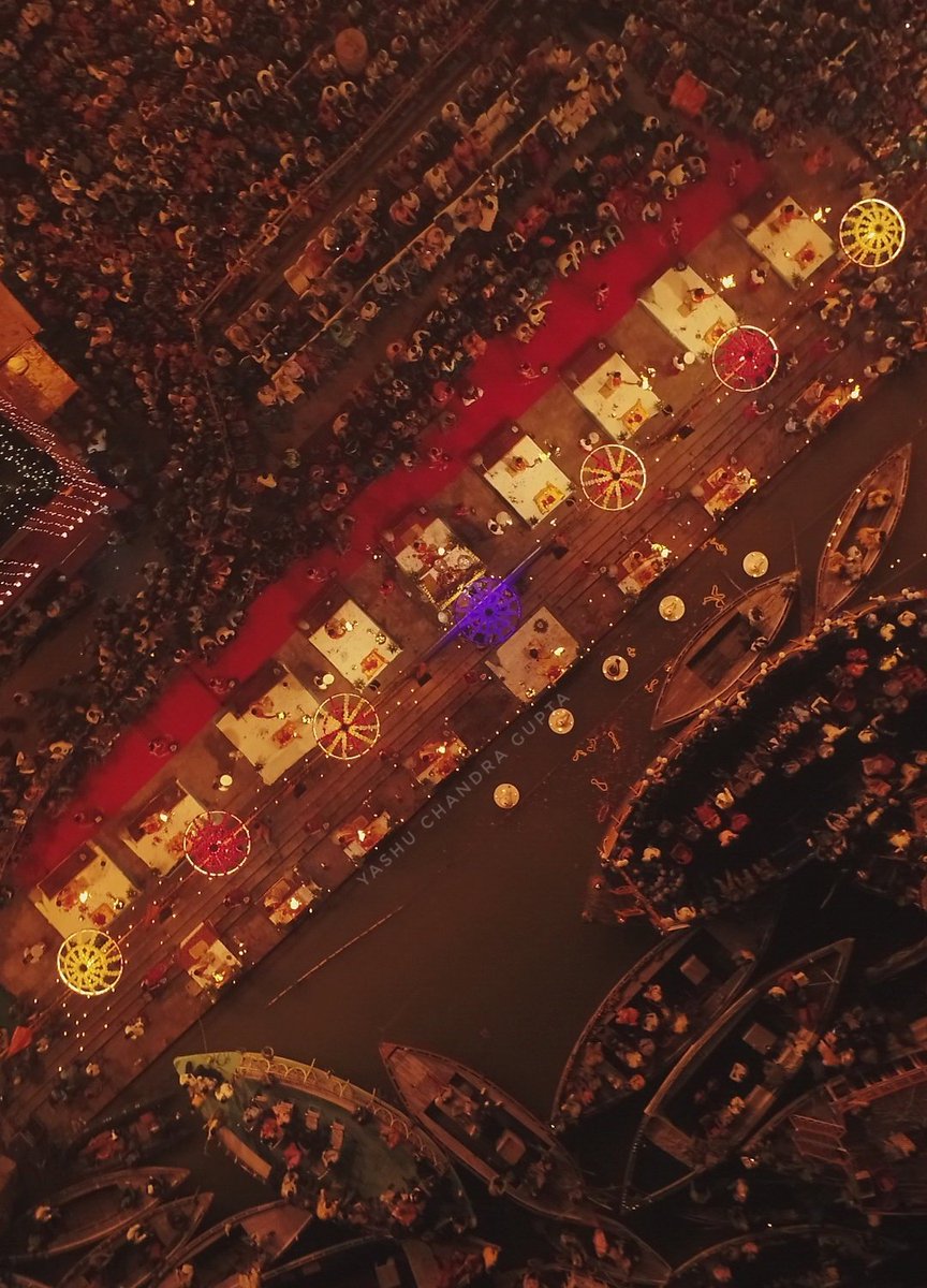 yashu_chandra's tweet photo. Aerial view of Ganga Arti
#Varanasi #banaras #kashi #ganga #gangaarti #photography #PhotoOfTheDay #dronephotography #dronephoto #dji https://t.co/1y6K6xIiwb