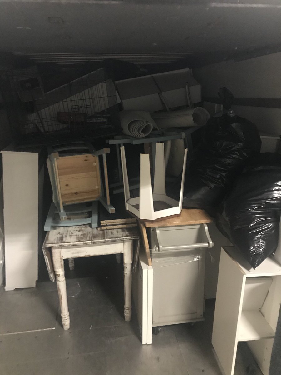 Munoz4Youth's tweet photo. Bad enough my neighbor’s gotta move, but during COVID-19 packing is like Tetris and unpacking is like Jenga. Had to help a brother out cuz #CommunitySchoolsCare. No worries...gloved and masked up! https://t.co/eXDRJua6jI