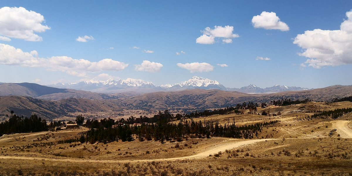 cooper_kerry's tweet photo. #virtualPeru day 7, a drive away from Cusco, we stop in Tinke for lunch, gas & to arrange some horses, then (finally) we're camping in the mountains! A beautiful but cold site, a small lodge (reminding me of Nepal) & altitude! I think we're 4400m, it hailed a little then bed. https://t.co/7hVJANi2aQ