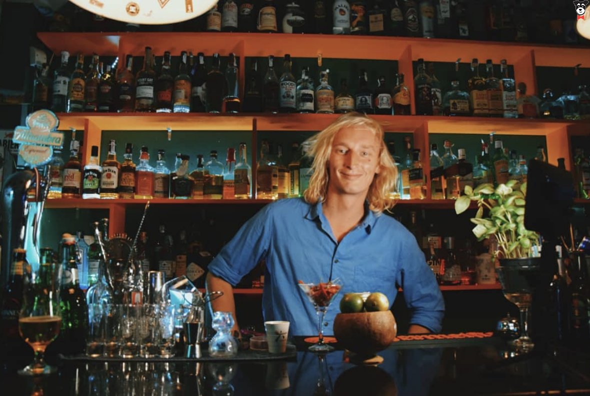 Cocktail bar Mañana (@mananabar) on Twitter photo <a href="/BobsBitters/">Bobs Bitters</a>
New way to support your local bar during lockdown.
Buy drinks today and have them in the future!!!
----->
adoptaunbar.com/comercio/manan…
#malaga #spain #MananaBar #supportTheBar <a href="/BobsBitters/">Bobs Bitters</a>
New way to support your local bar during lockdown.
Buy drinks today and have them in the future!!!
----->
adoptaunbar.com/comercio/manan…
#malaga #spain #MananaBar #supportTheBar