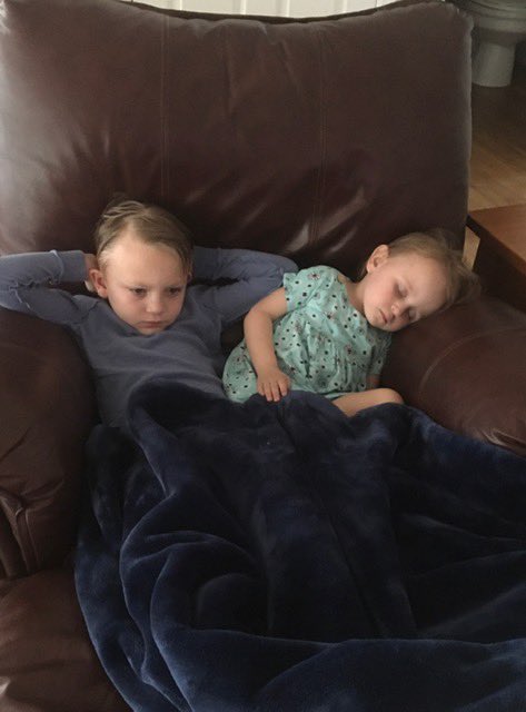 Saturday’s are for relaxing! 😴 Enjoy some family time today ❤️