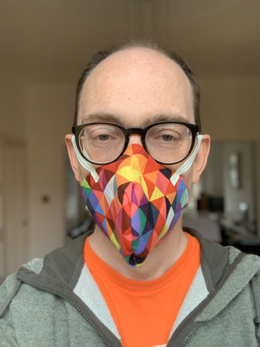 Been working on my mask from the instructions from <a href="/ragmaskedbandit/">ragmask</a> and finished it today 😷