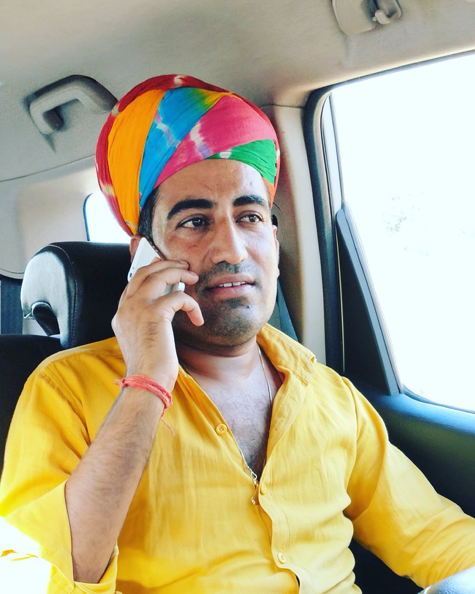 VikasGurjarjjn's tweet photo. #MeAt29 😊😊😊 https://t.co/jHsReU3UnR
