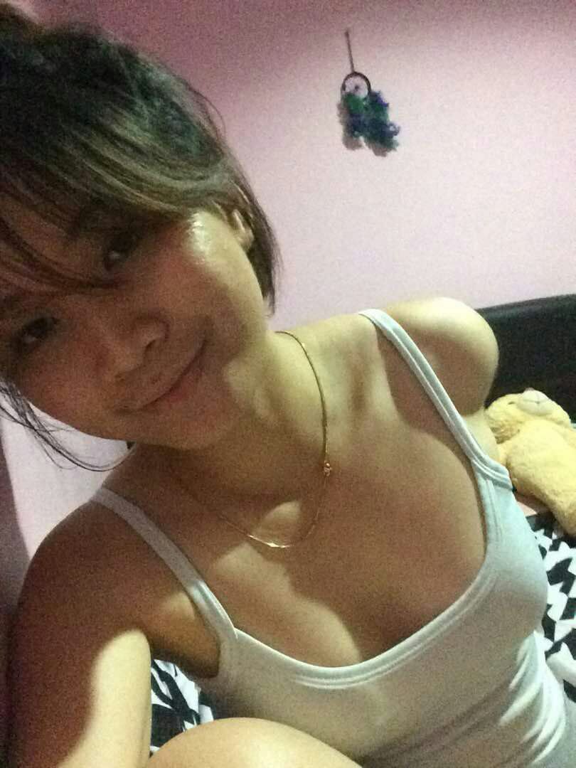 ColectionGratis's tweet photo. Miss AC Pic &amp; Vid 

Link https://t.co/t5Bztyu0Ud https://t.co/hHNDTSaO43