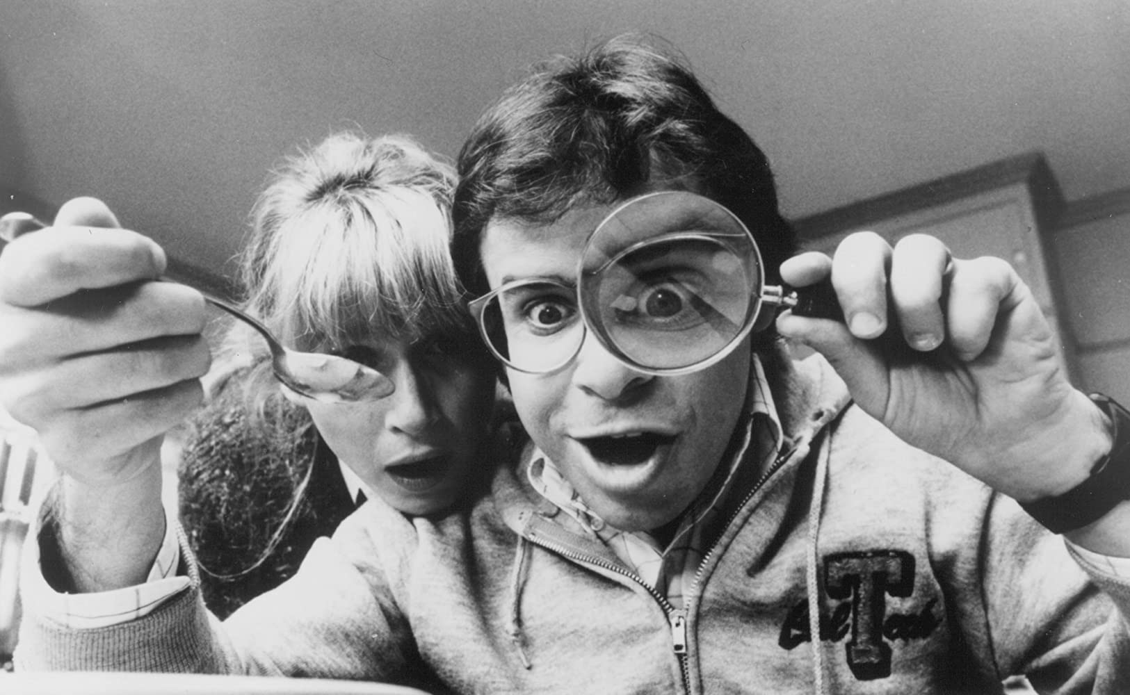 Happy birthday to Rick Moranis, seen here in \"Honey, I Shrunk the Kids\" from 1989. 