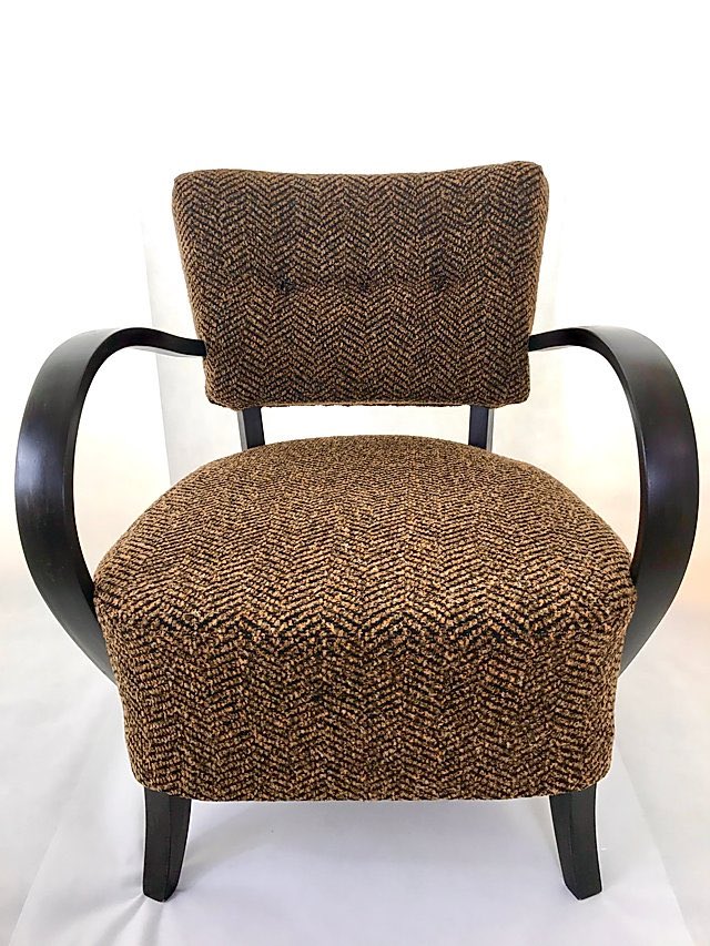 44Pigeons's tweet photo. H-237 pair of cocktail chair by Jindřich Halabala for Thonet, 1940s

#antique #antiques #chair #wood #refurbished #vintage #furniture #antiqueshop #antiquefurniture #thonet #thonetchair #thonetchairs #halabala #h237 #artdeco #upzavody https://t.co/RXlgQI8NZA