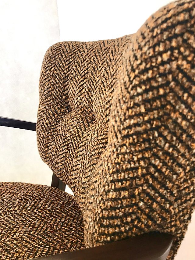 44Pigeons's tweet photo. H-237 pair of cocktail chair by Jindřich Halabala for Thonet, 1940s

#antique #antiques #chair #wood #refurbished #vintage #furniture #antiqueshop #antiquefurniture #thonet #thonetchair #thonetchairs #halabala #h237 #artdeco #upzavody https://t.co/RXlgQI8NZA
