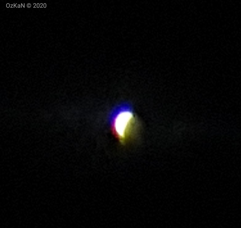 ozkantatli's tweet image. Van semalarında venüs gezegeni. Balkondan telefon çekimi. Van Turkey #smartphoneastrophotography #astronomy #astrophotography #CoronavirusLockdown @astronomTurk