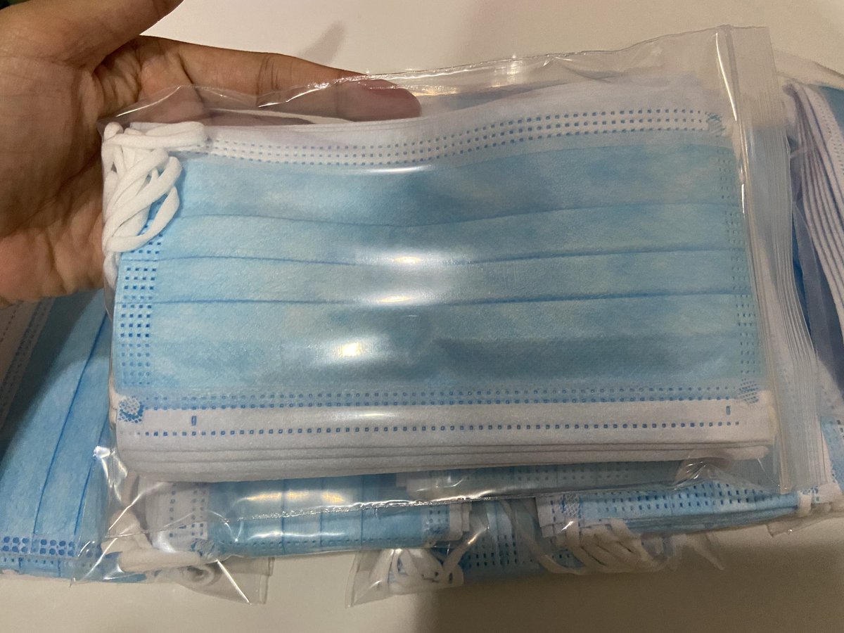 CClearingg's tweet image. 💜รีทวิตนี้ สุ่มแจกฟรี 10 ชิ้น 💜

หน้ากากอนามัย 3 ชั้นมีแผ่นกรอง 

❌ป้องกันไวรัส❌

** 10 ชิ้น 120 บาท **

#หน้ากากอนามัยพร้อมส่ง  #หน้ากากอนามัยราคาถูก #หน้ากากอนามัย