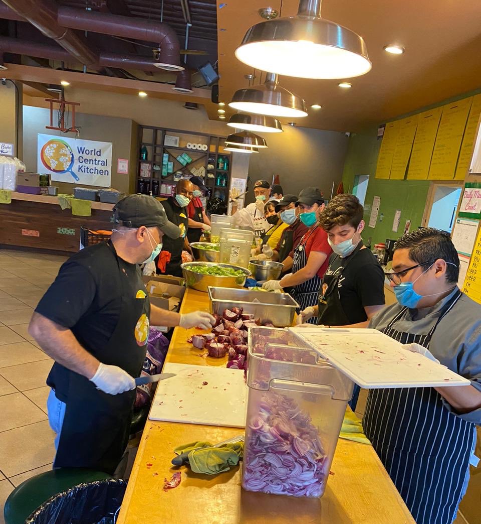 WCKitchen's tweet photo. WCK’s #ChefsForThePeople Team continues to prepare hot and nutritious meals in Tijuana. With the help of police, we are delivering to refugee shelters & hospitals across the city. https://t.co/AFsAE4pZHs
