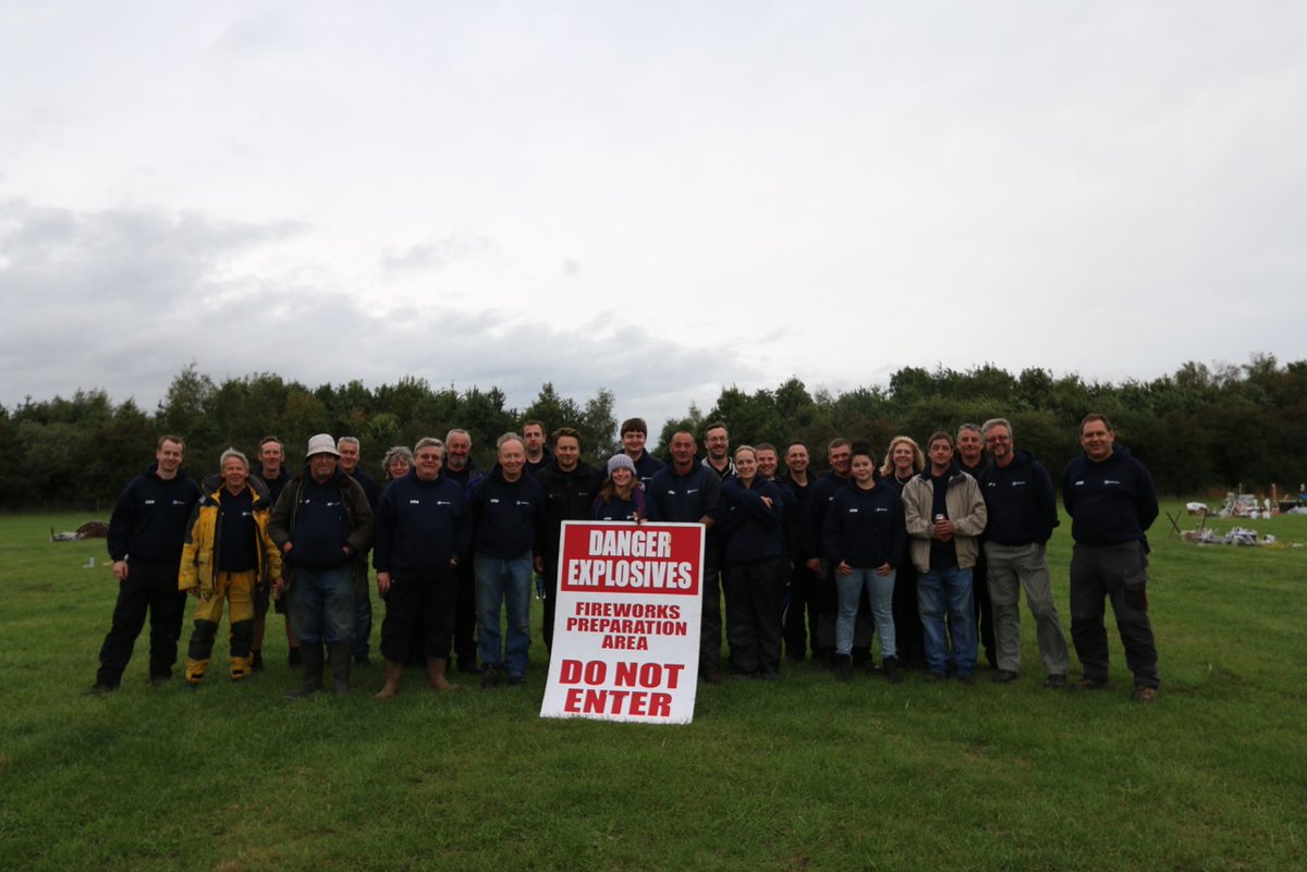 Here's a throwback to 2016 when we took part in the Festival of Fireworks at Catton Hall. Sadly a couple of the crew are no longer with us but are still in our thoughts. A big thank you to these guys and we hope that they're staying safe and well during this lockdown.