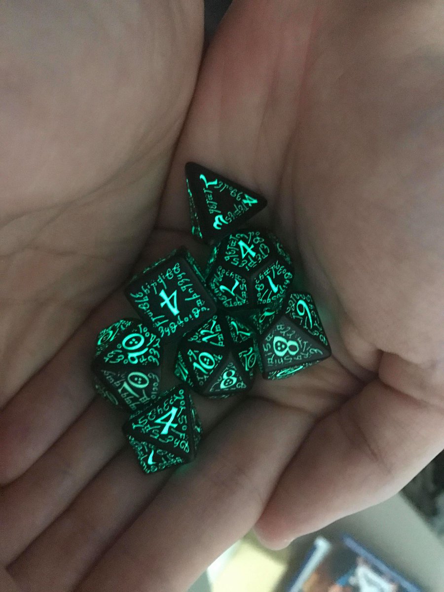 Thanks for the 700! time for a glow in the dark #Dice #Giveaway!  

To Enter:
• Follow us
• Like this tweet 
• Retweet this (we can't track comment RTs)
• Comment on this with #WhisperingLake

Rules and extra entries below! 

#Dnd #Podcast #free #ttrpg